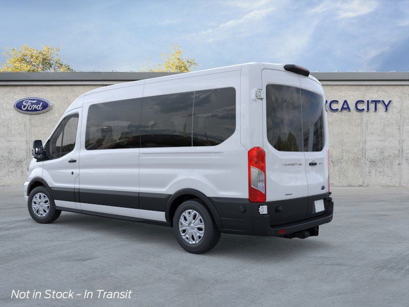 2025 Ford Transit Wagon XLT