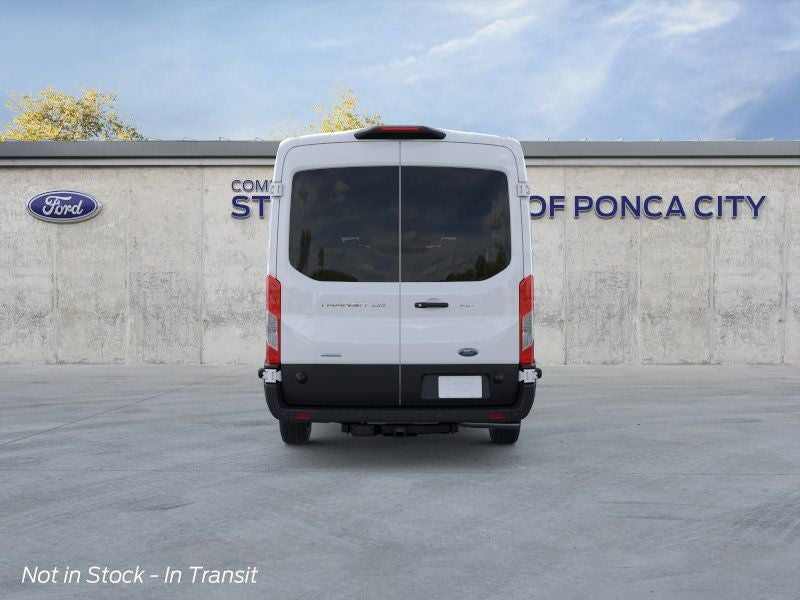 2025 Ford Transit Wagon XLT