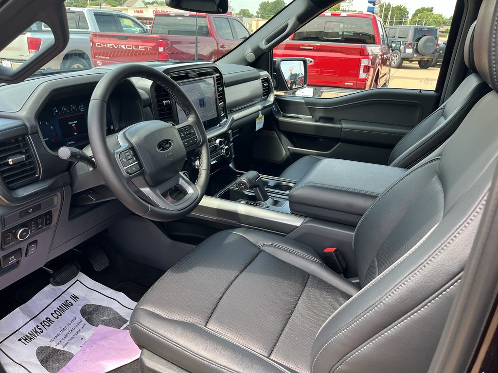 2025 Ford F-150 LARIAT