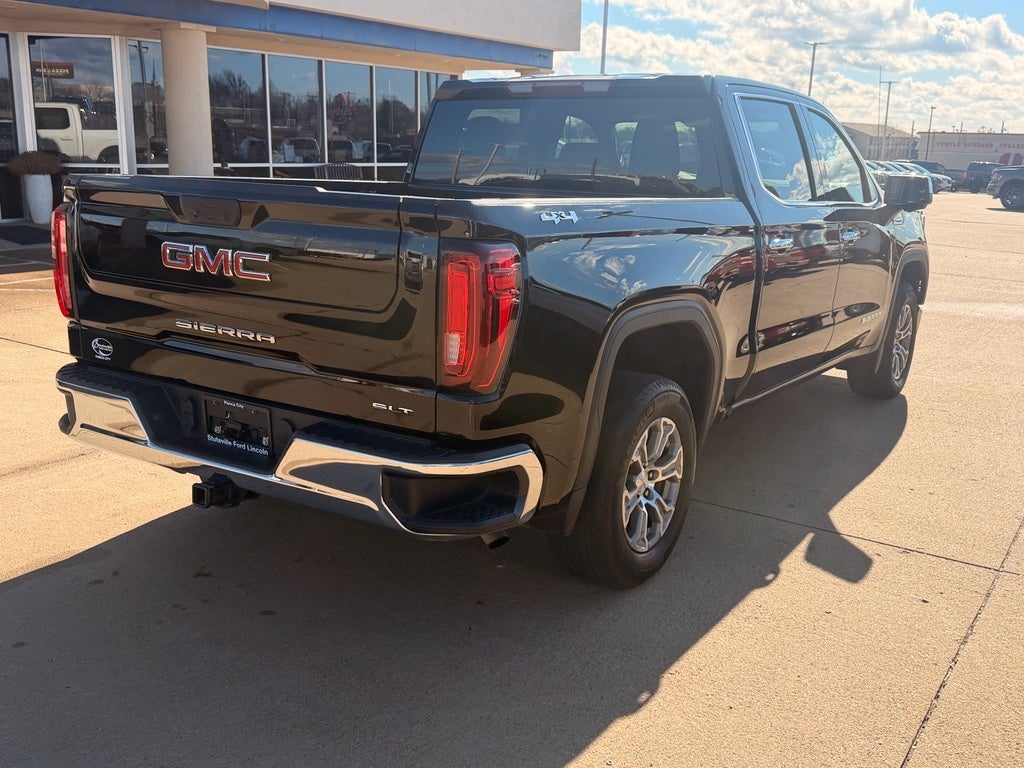 2025 GMC Sierra SLT